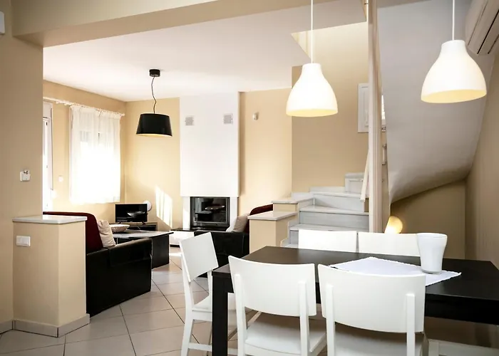 Pinereef Blue * Σκάλα Ραχωνίου