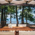 Pinereef Blue * Σκάλα Ραχωνίου