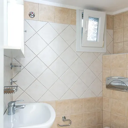 Pinereef Blue * Szkála Rahoníu